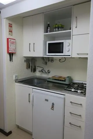 Small By The Διαμέρισμα *